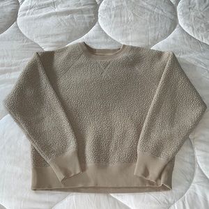 Everlane ReNew beige fleece crew sweatshirt